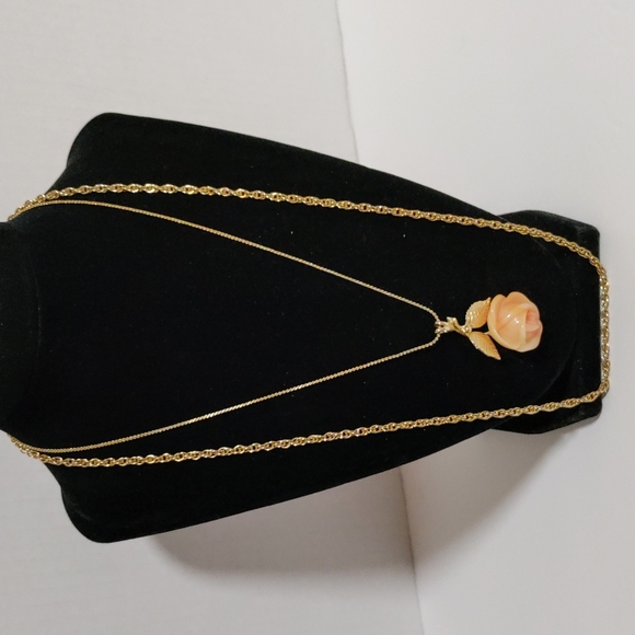 Jewelry - Gold tone two layer necklace with tree branch flower pendant